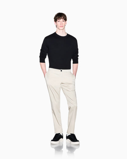 Straight-leg chinos in stretch cotton satin Essential