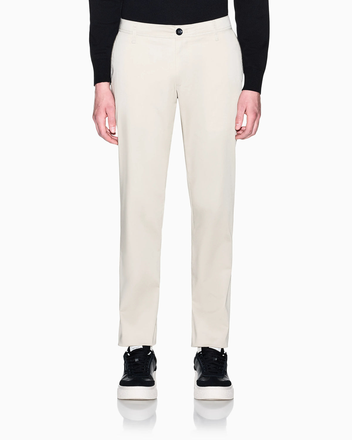 Straight-leg chinos in stretch cotton satin Essential