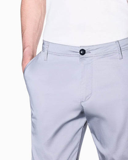 Straight-leg chinos in stretch cotton satin Essential
