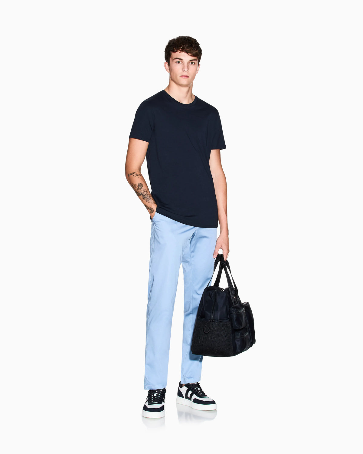 Straight-leg chinos in stretch cotton satin Essential