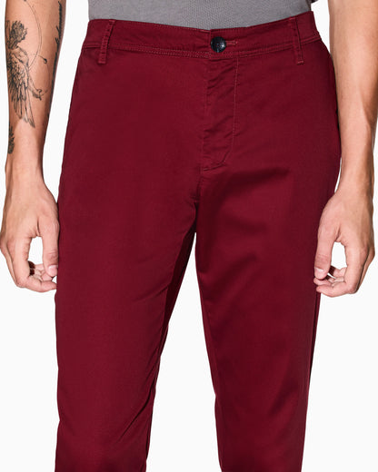 Straight-leg chinos in stretch cotton satin Essential