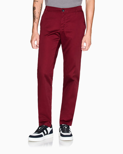 Straight-leg chinos in stretch cotton satin Essential