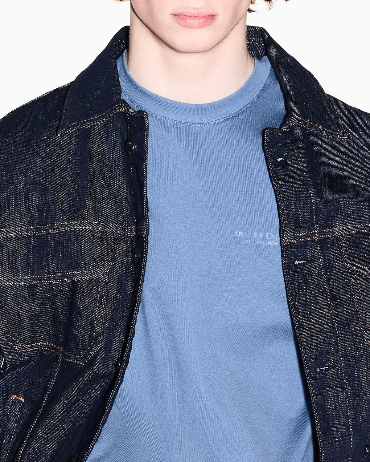 Regular fit cotton t-shirt with a chest logo Essential