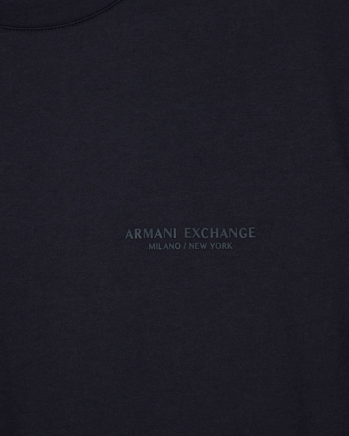 Regular fit cotton t-shirt with a chest logo Essential