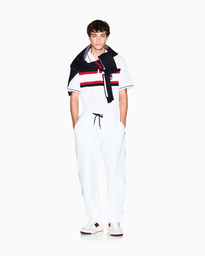 Jogger pants with contrasting stripes
