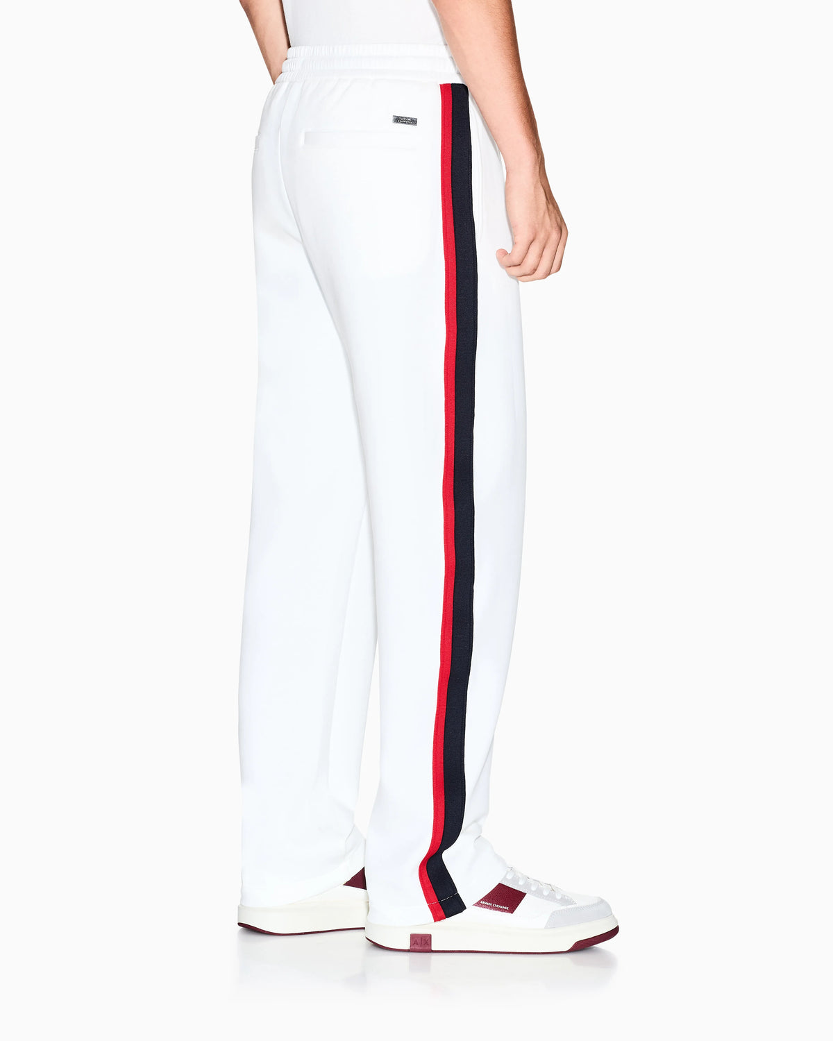 Jogger pants with contrasting stripes