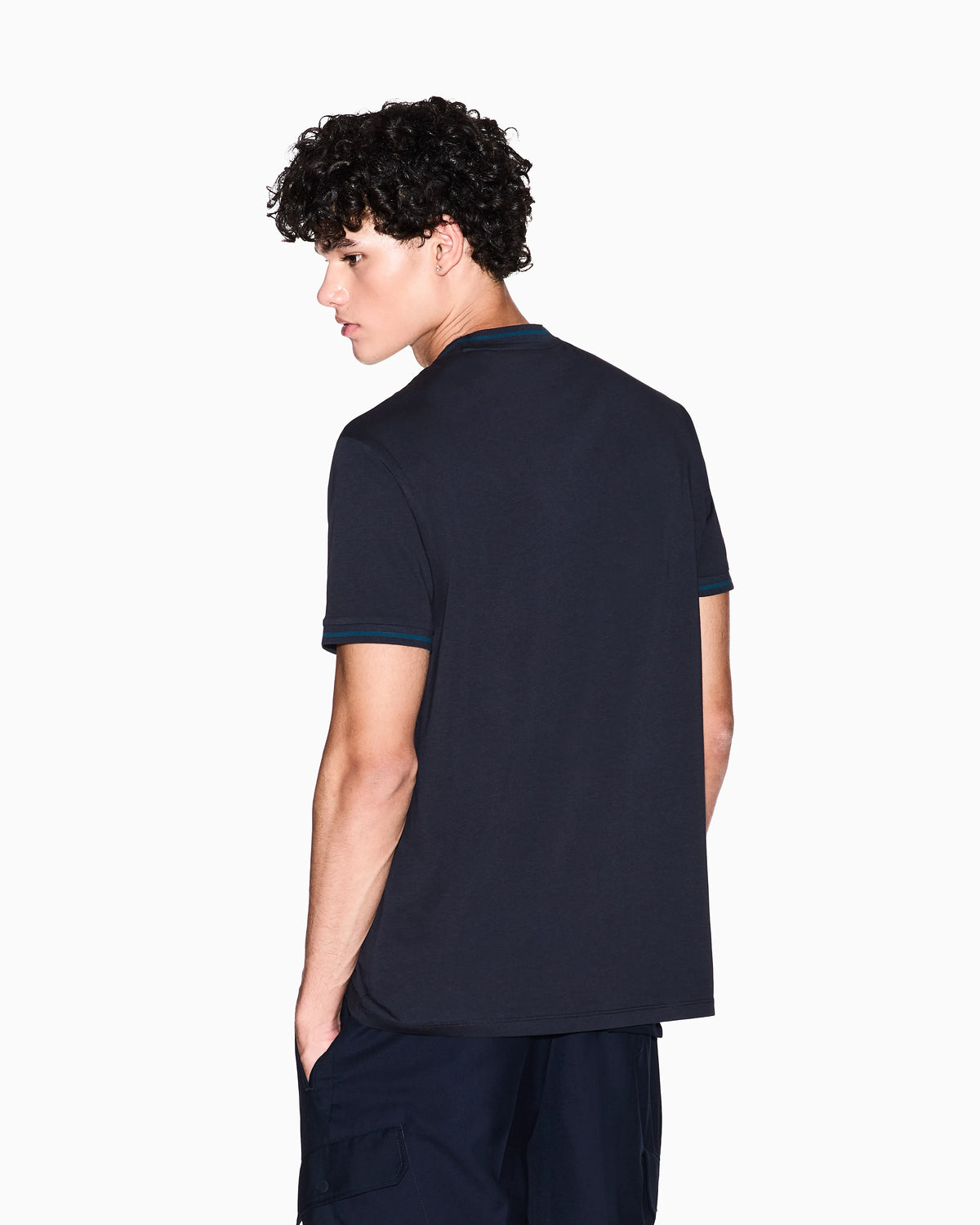 Regular fit T-shirt with contrasting piping