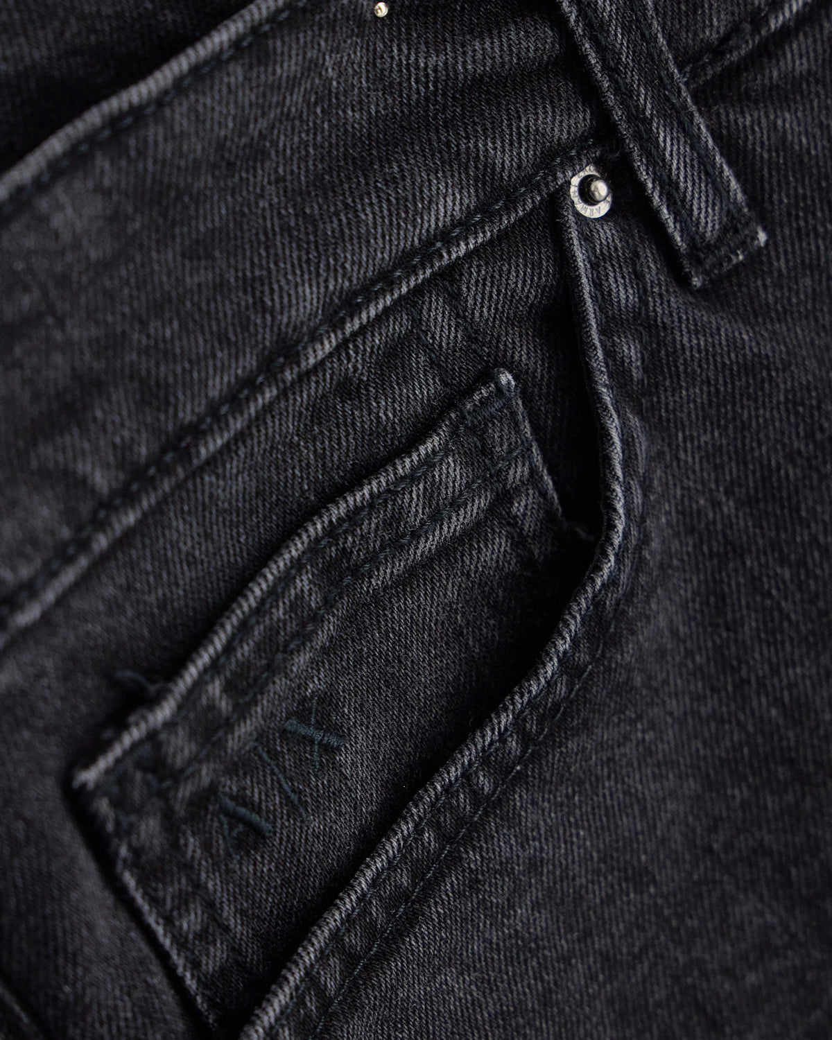 Skinny fit 5 pockets pant in denim stretch washed