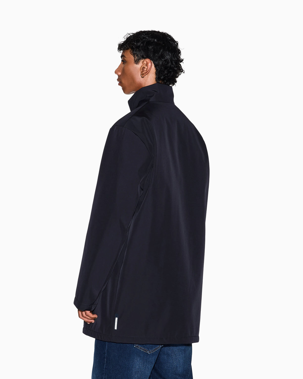 Overcoat with a high collar and concealed zipper Essential