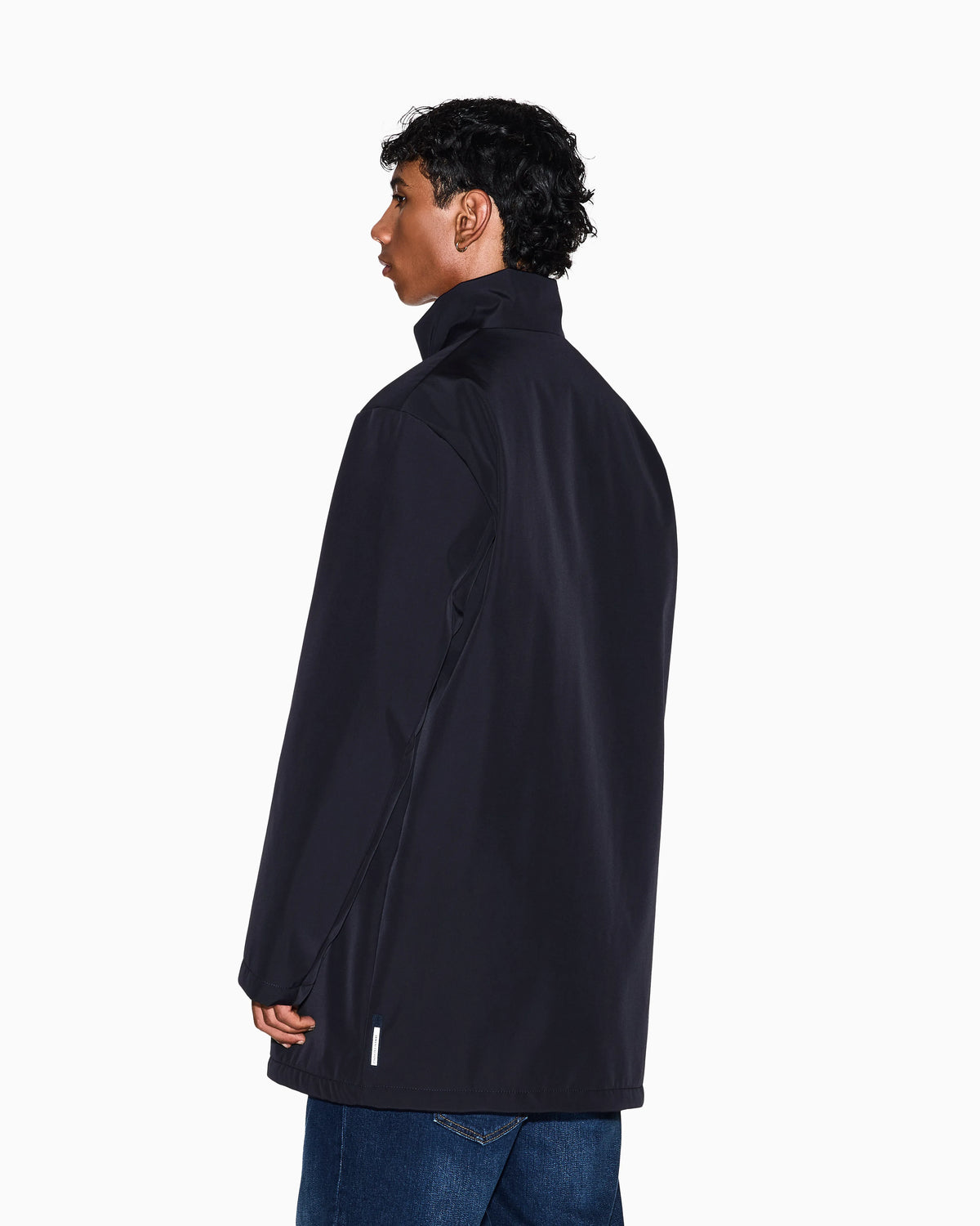 Overcoat with a high collar and concealed zipper Essential
