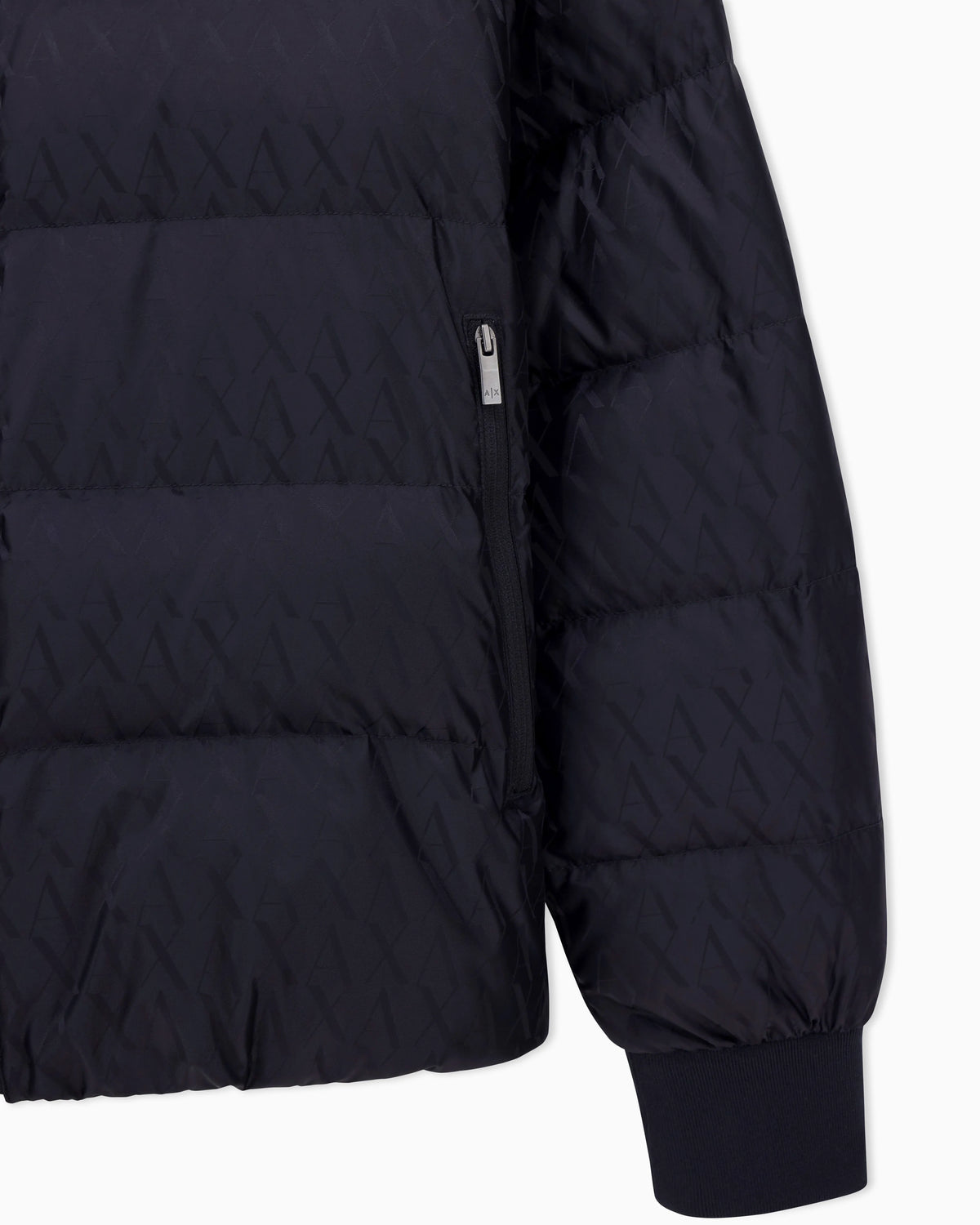 Quilted and warm jacket in a nylon jacquard Essential