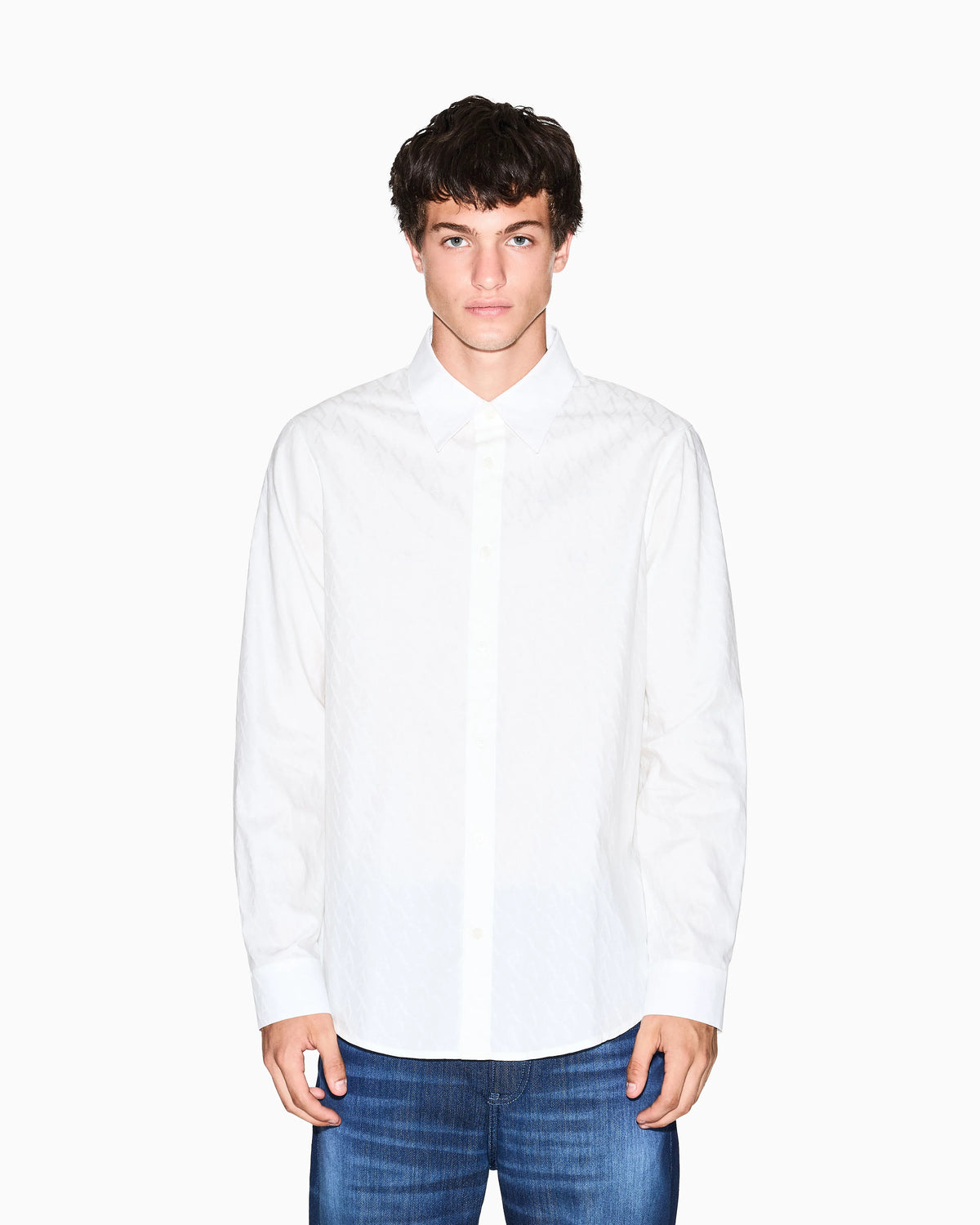 Regular fit button-up shirt in cotton jacquard Essential