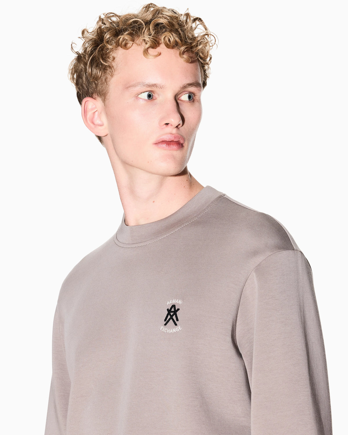 Crewneck sweatshirt with logo