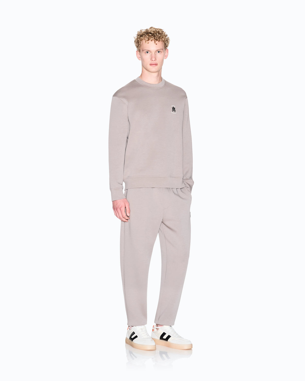 Crewneck sweatshirt with logo
