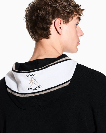 Contrast hooded sweater