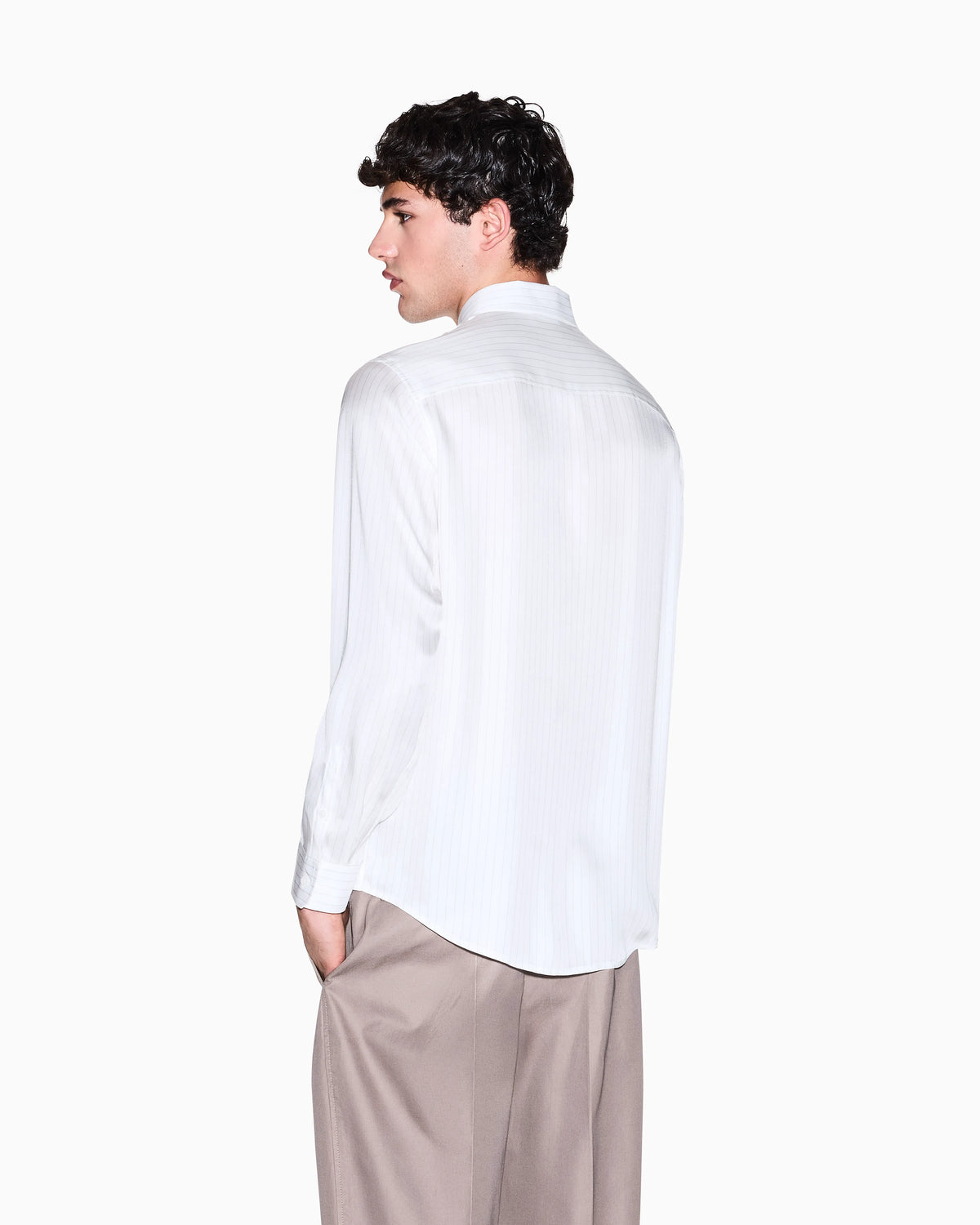 Regular fit shirt in viscose twill