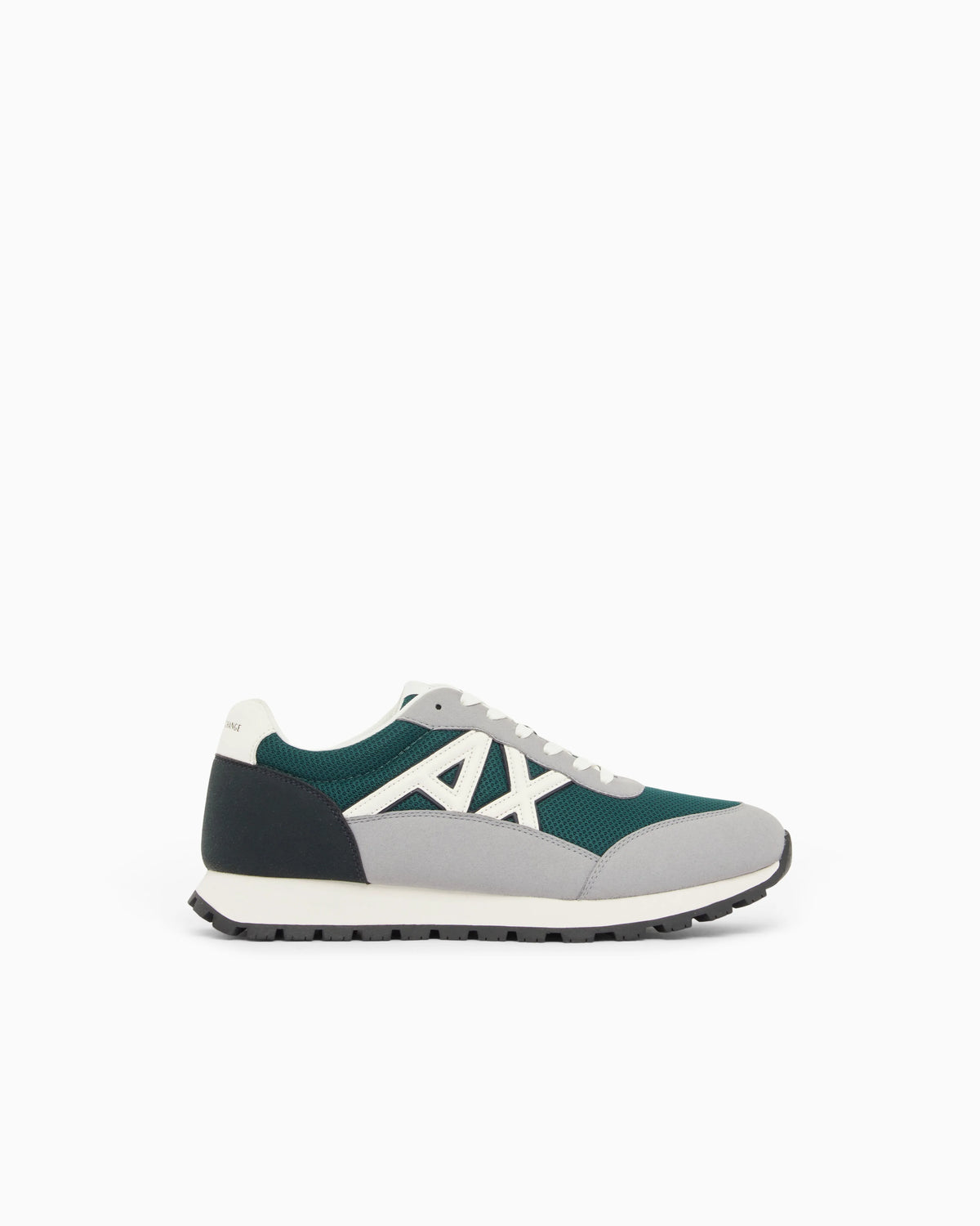 Sneakers in mesh and microsuede