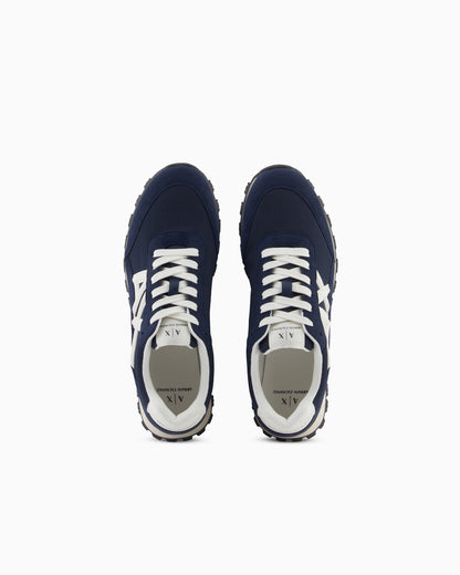Sneakers in mesh and microsuede