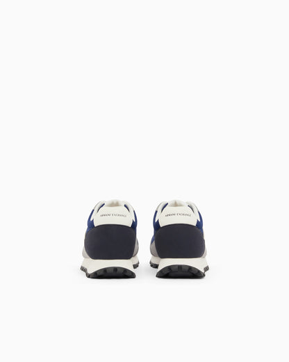 Sneakers in mesh and microsuede