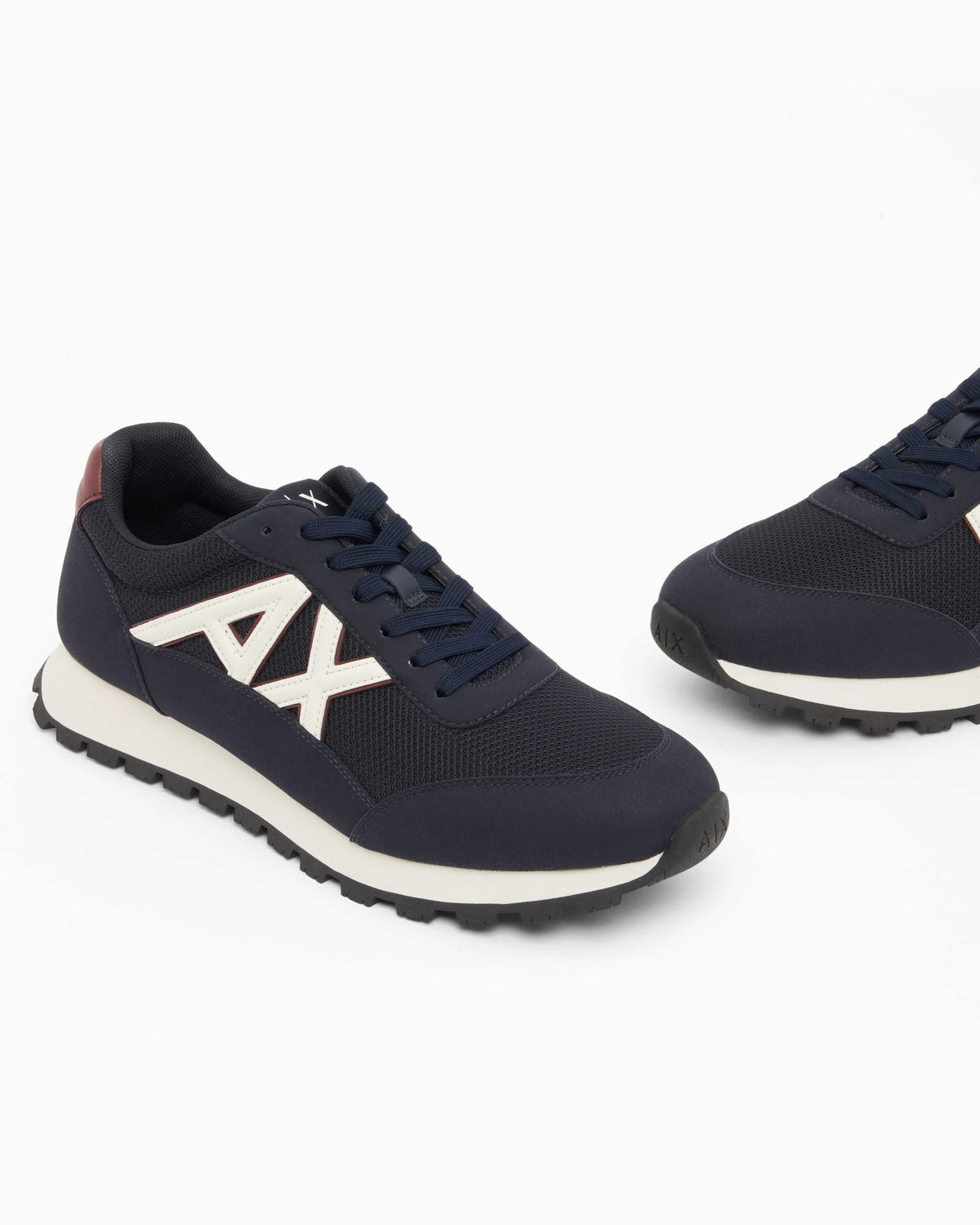 Sneakers in mesh and microsuede