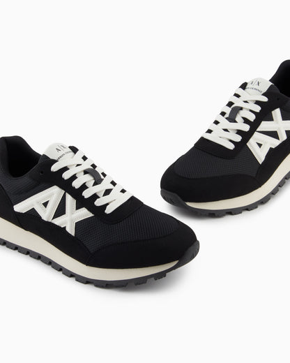 Sneakers in mesh and microsuede