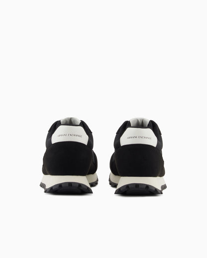 Sneakers in mesh and microsuede