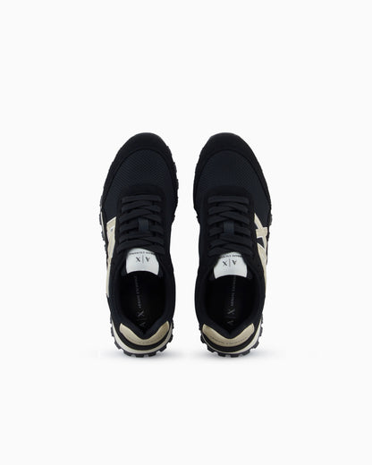 Sneakers in mesh and microsuede