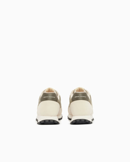 Sneakers in mesh and microsuede