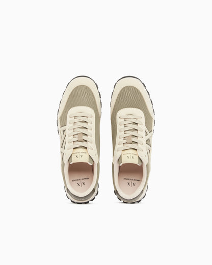Sneakers in mesh and microsuede
