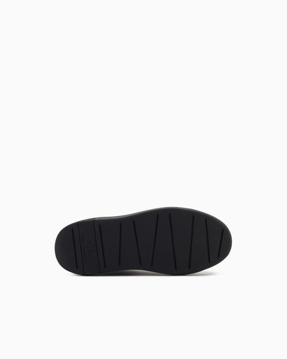High sneakers with platform sole