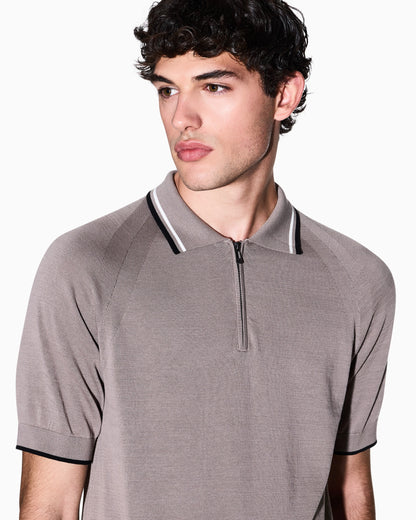 Zip-up knit polo shirt