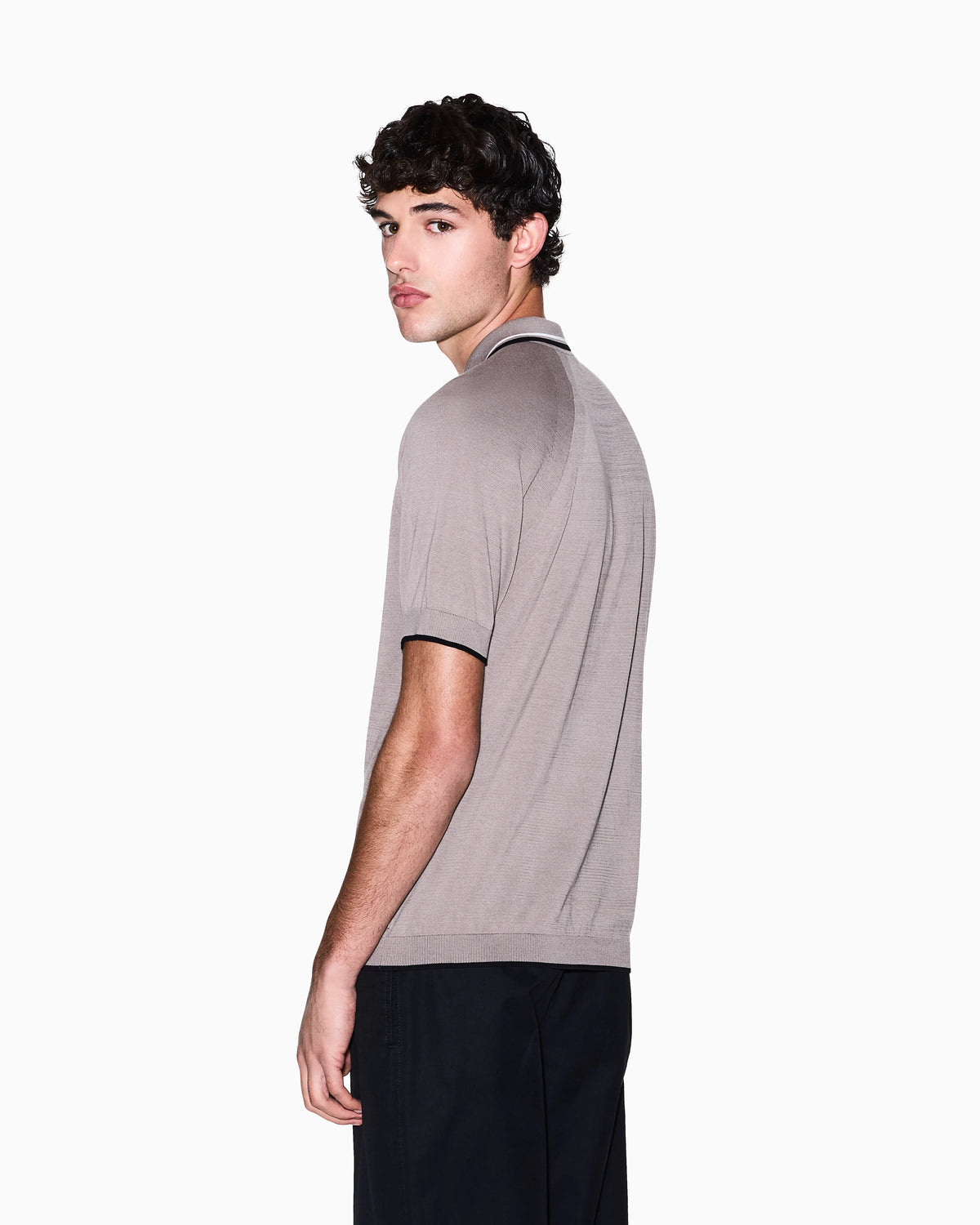 Zip-up knit polo shirt