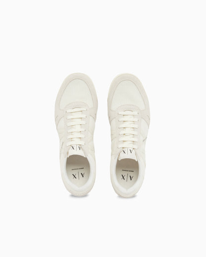 Lace-up sneakers in suede and mesh with a rubber sole