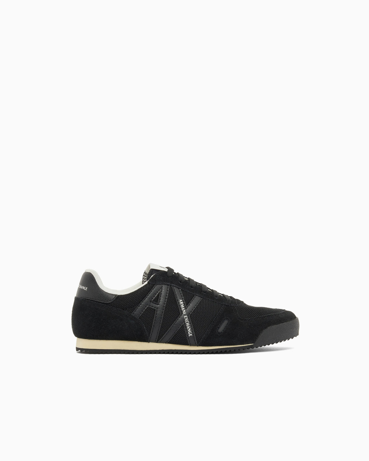 Lace-up sneakers in suede and mesh with a rubber sole