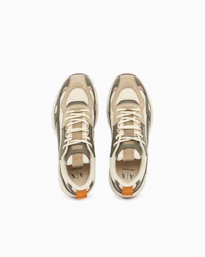 Sneakers in microsuede and mesh