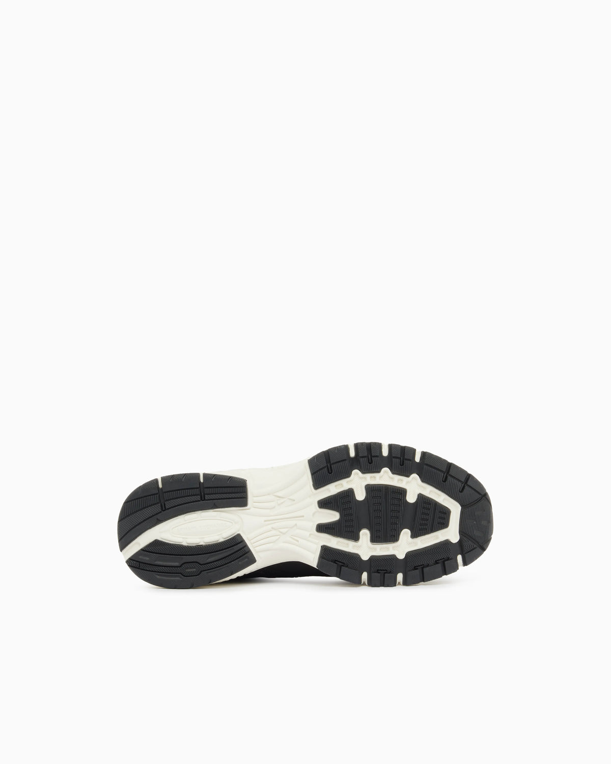 Sneakers in microsuede and mesh