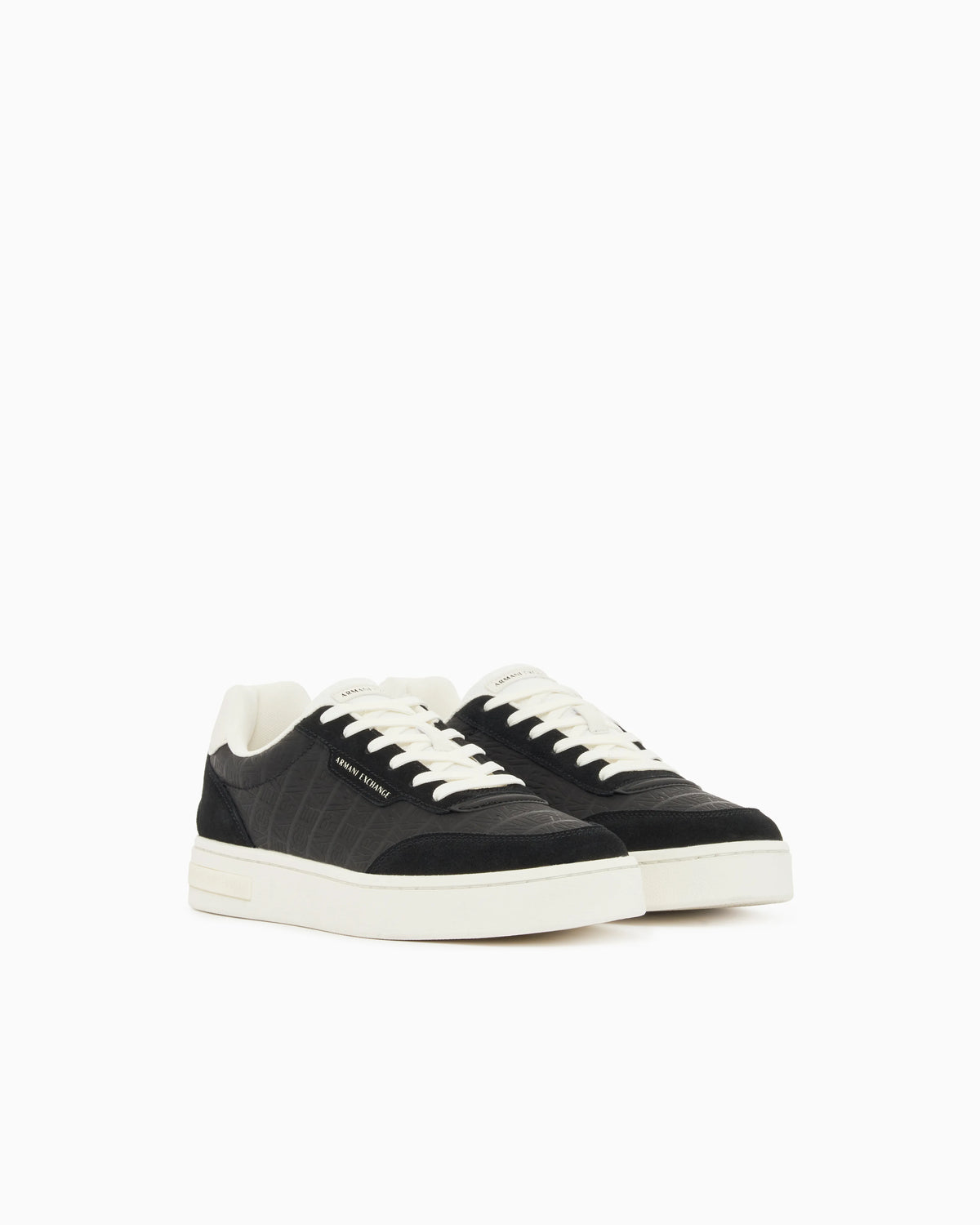 Urban leather sneakers with suede inserts