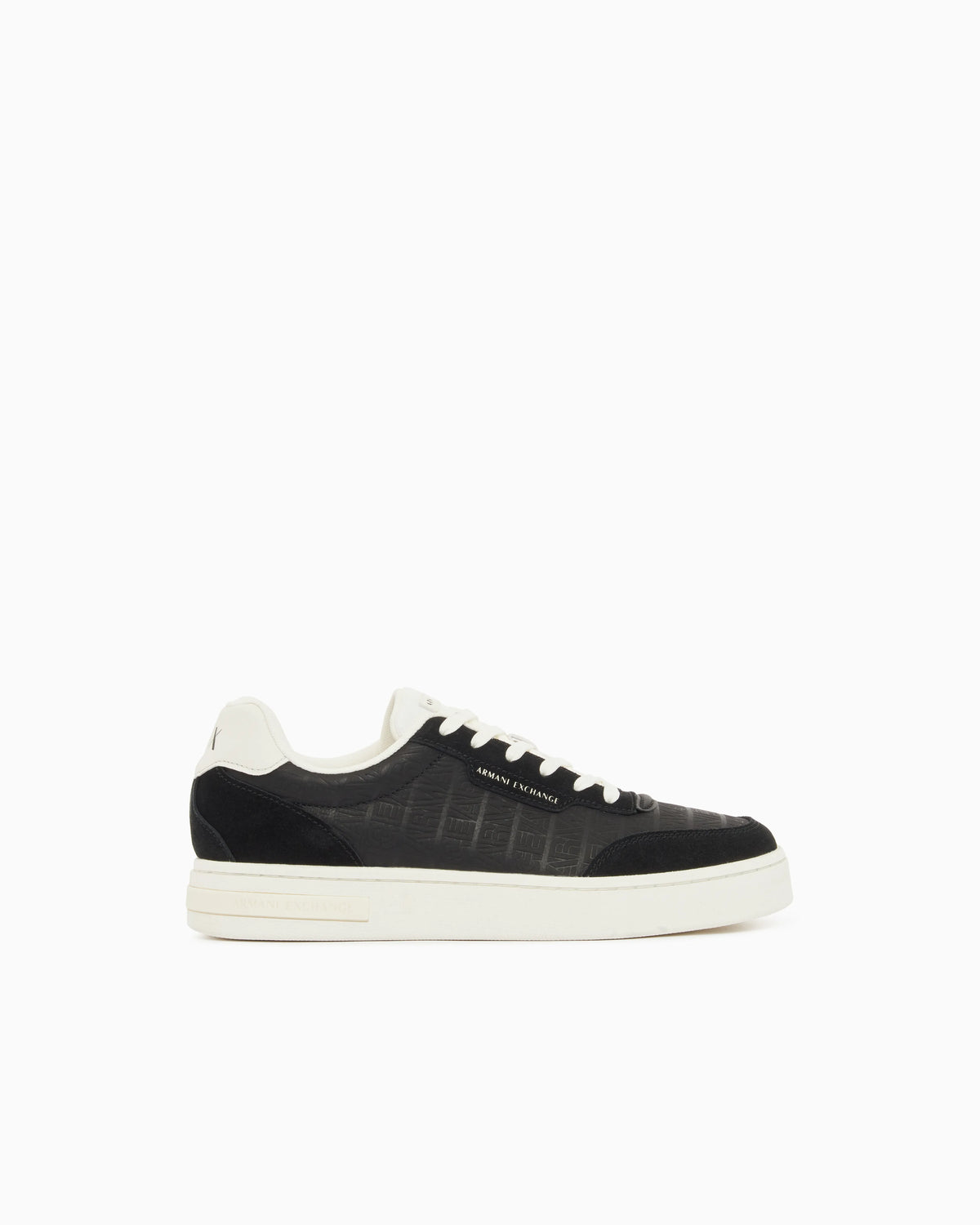 Urban leather sneakers with suede inserts