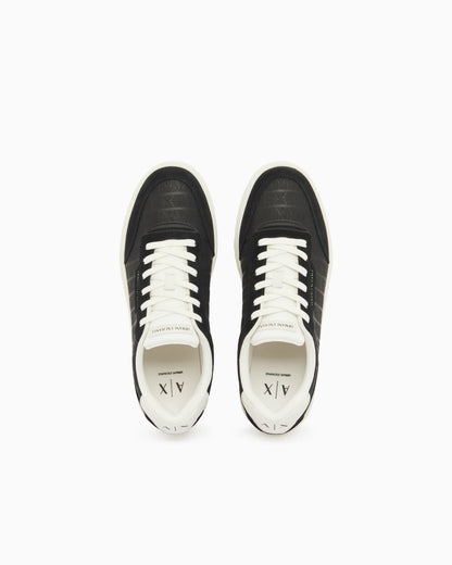 Urban leather sneakers with suede inserts