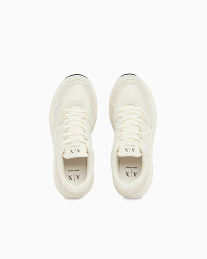 Sneakers in microsuede and mesh