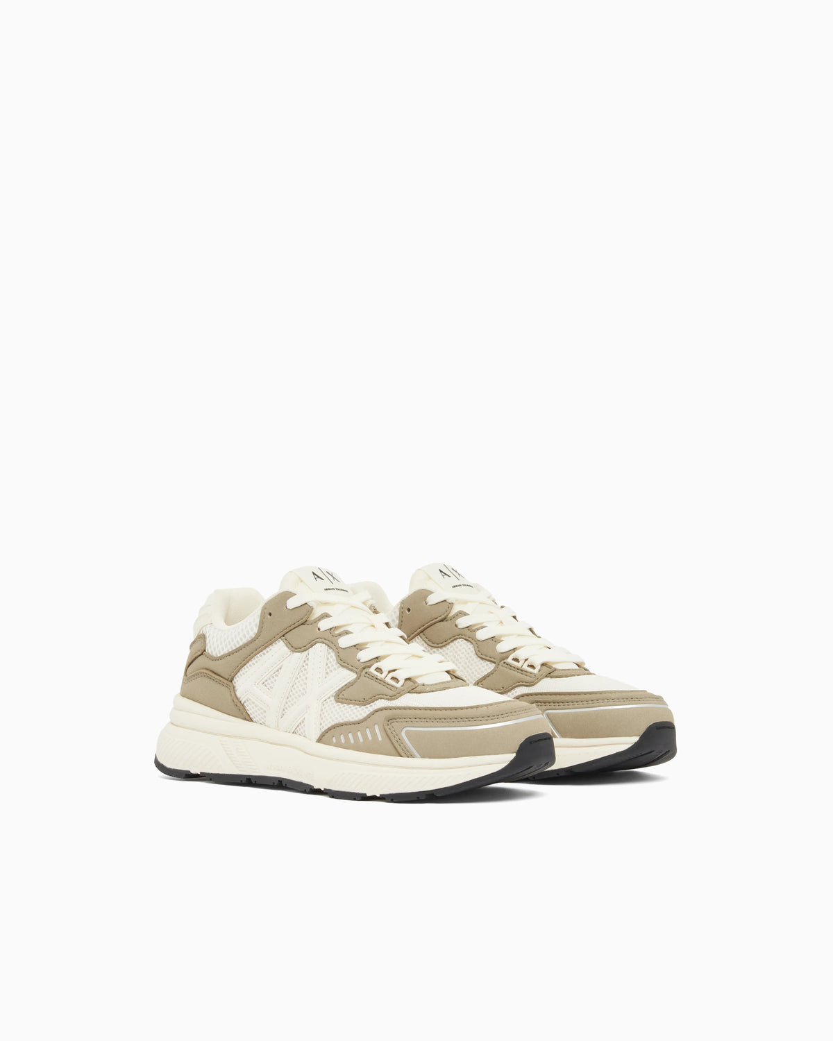 Sneakers in microsuede and mesh