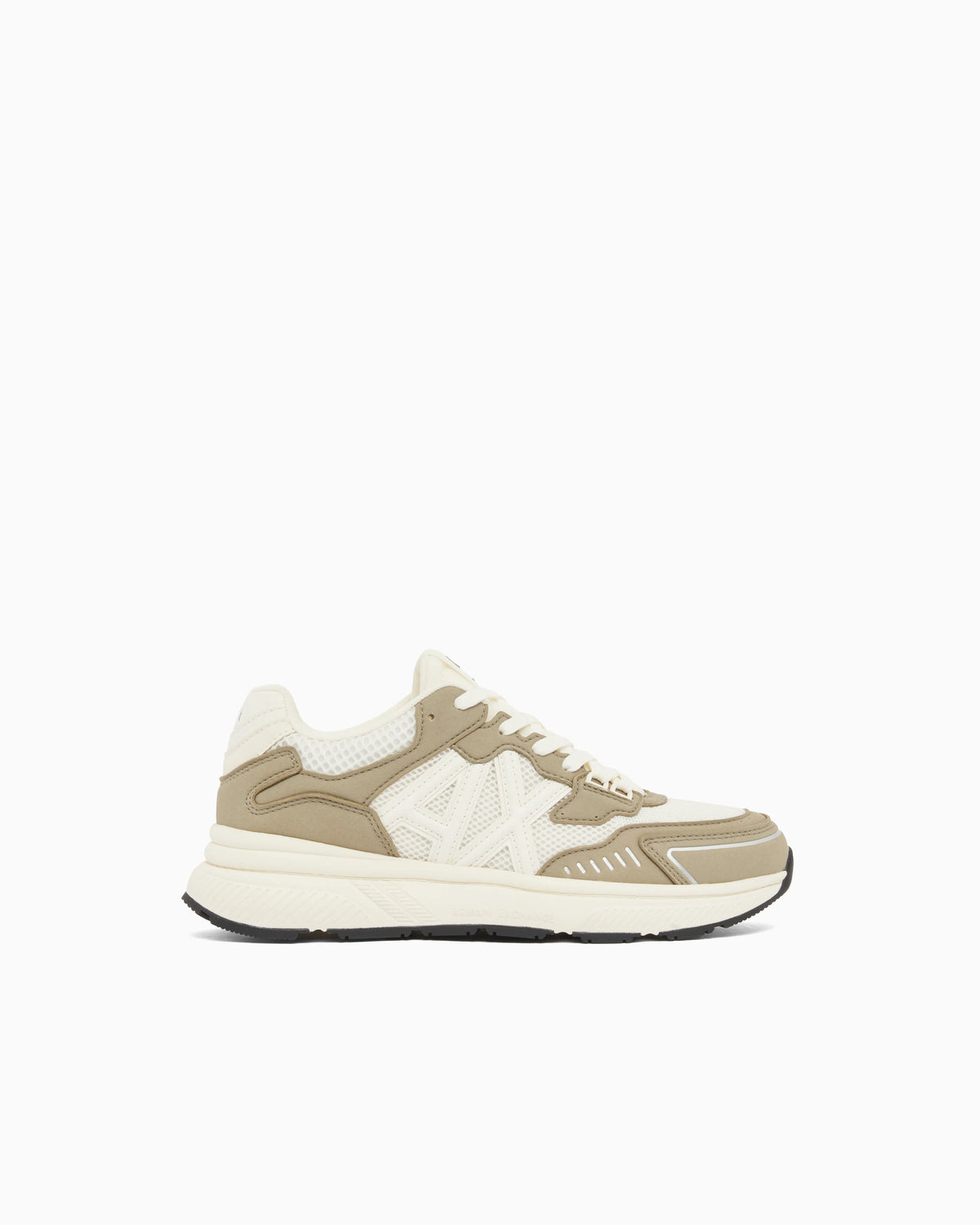 Sneakers in microsuede and mesh