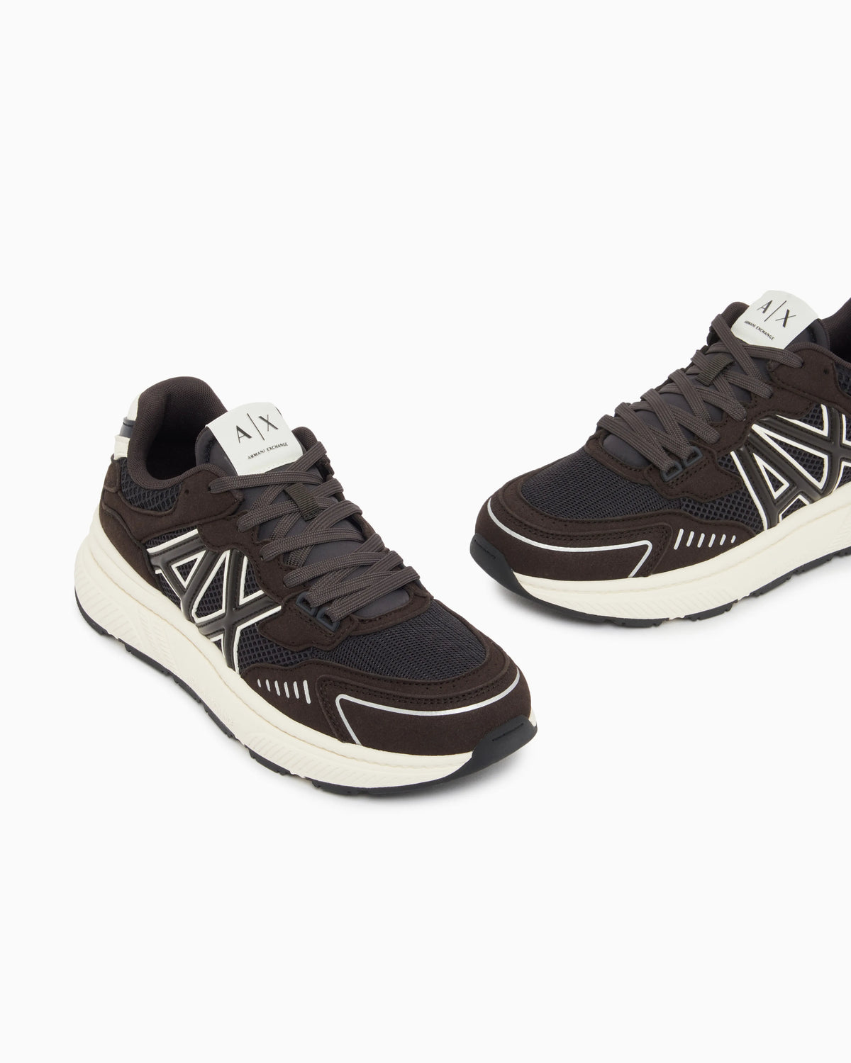 Sneakers in microsuede and mesh