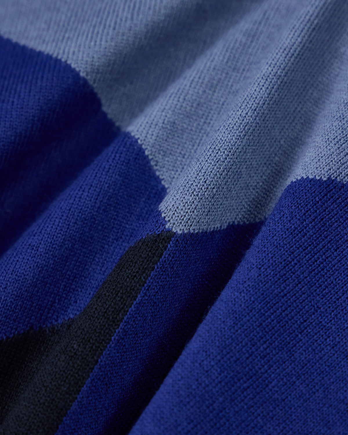 regular fit pullover in virgin wool and acrylic