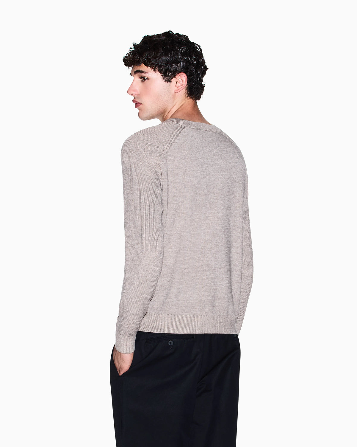 Crew neck sweater with shoulder detail