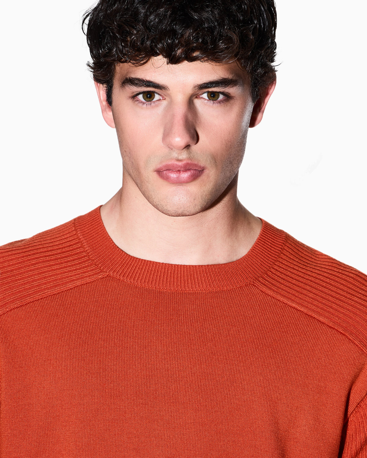 Crew neck sweater with shoulder detail