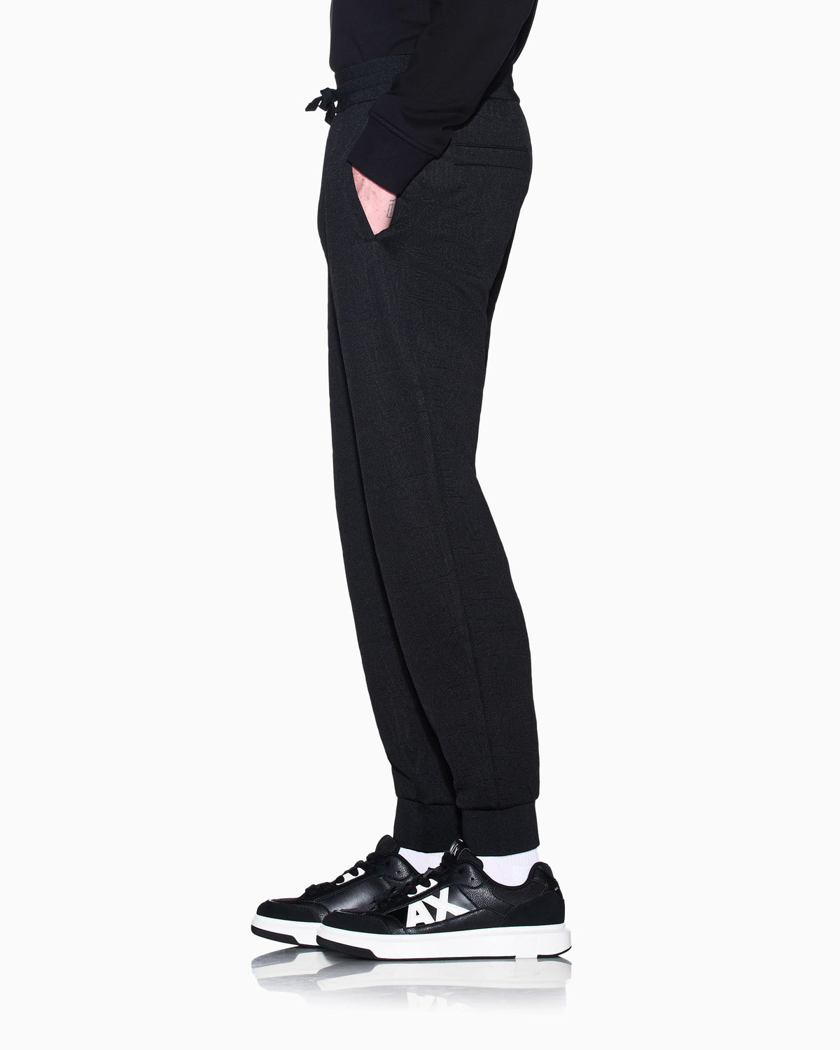 regular fit trousers in stretch jacquard jersey