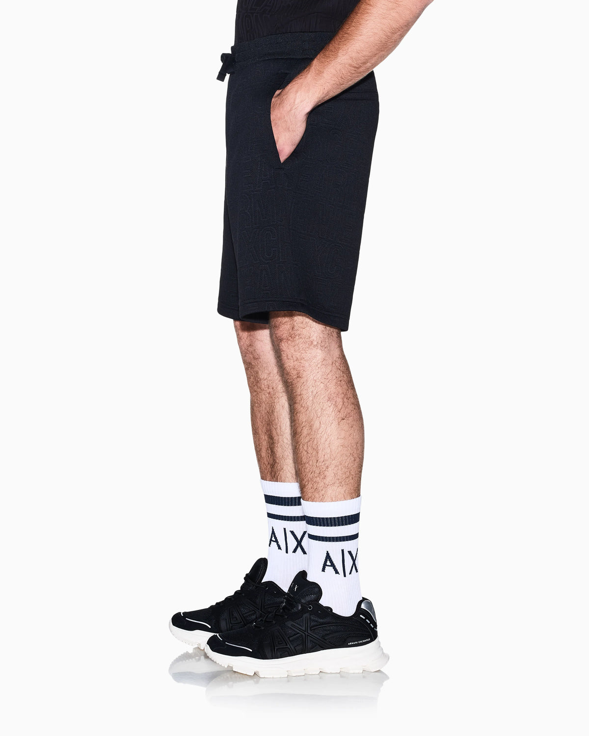 regular fit shorts in stretch jacquard jersey