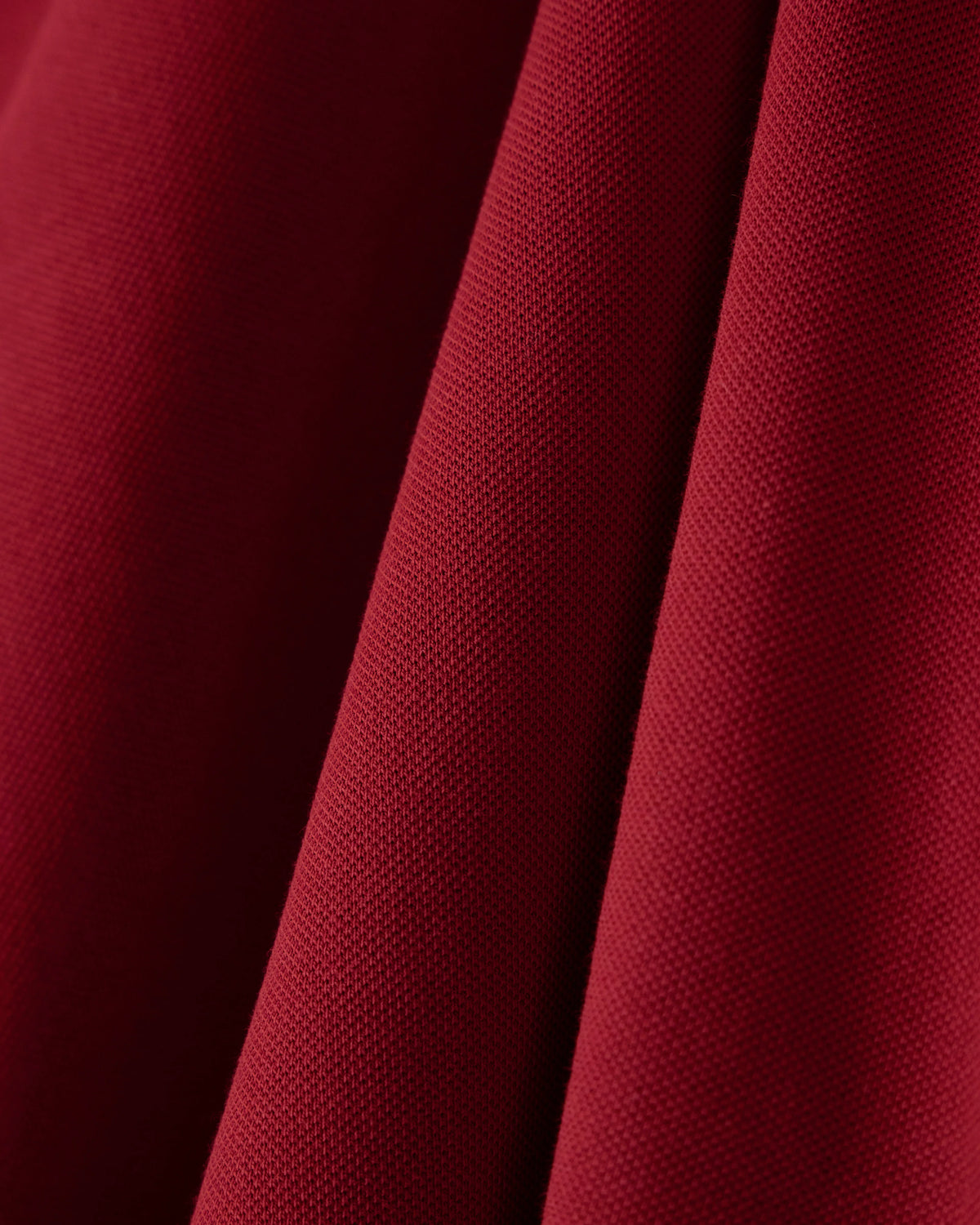 regular fit polo shirt in cotton piquet with rib details