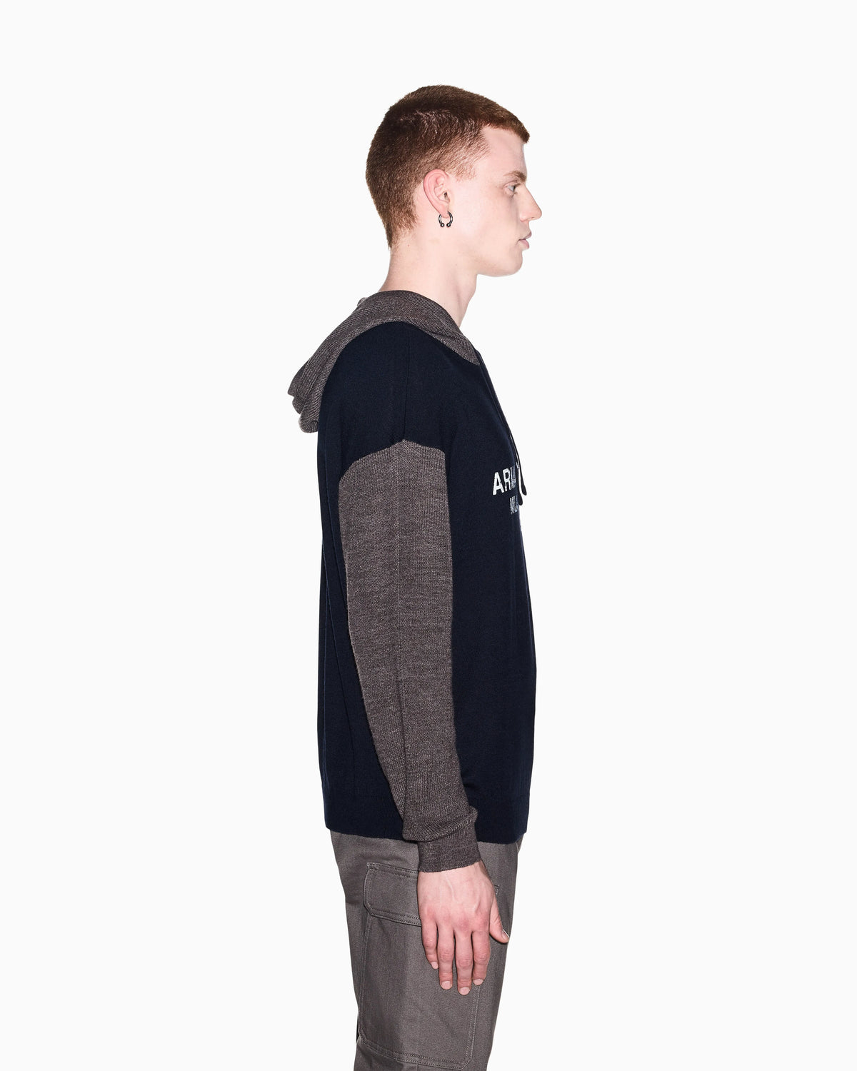 regular fit pullover in virgin wool and acrylic blend